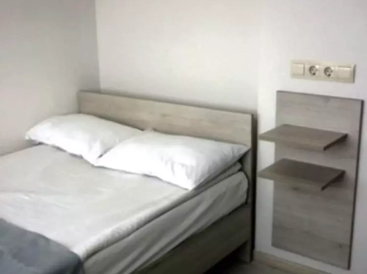 اتاق راحتی یک تخته, Belarus Brest