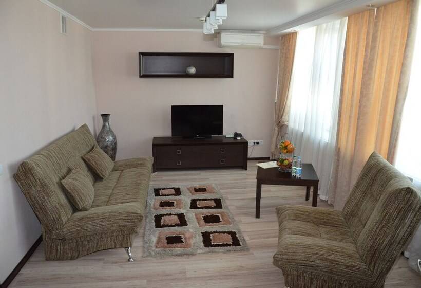 جناح, Belarus Brest