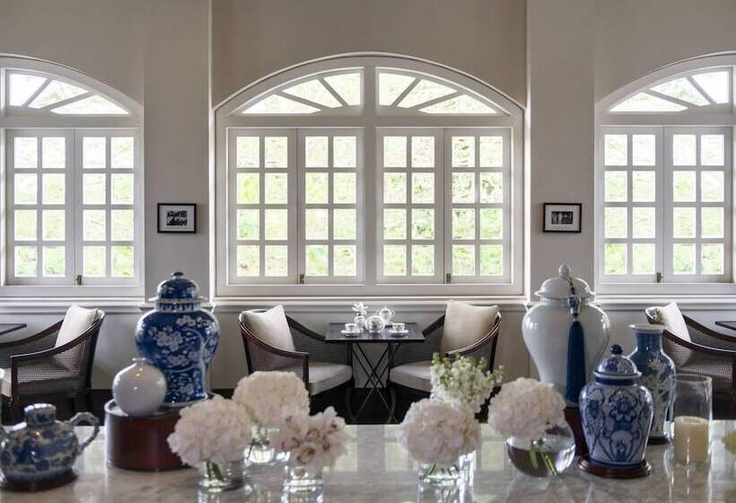 اتاق پرمیوم با چشمانداز دریا, Capella Singapore