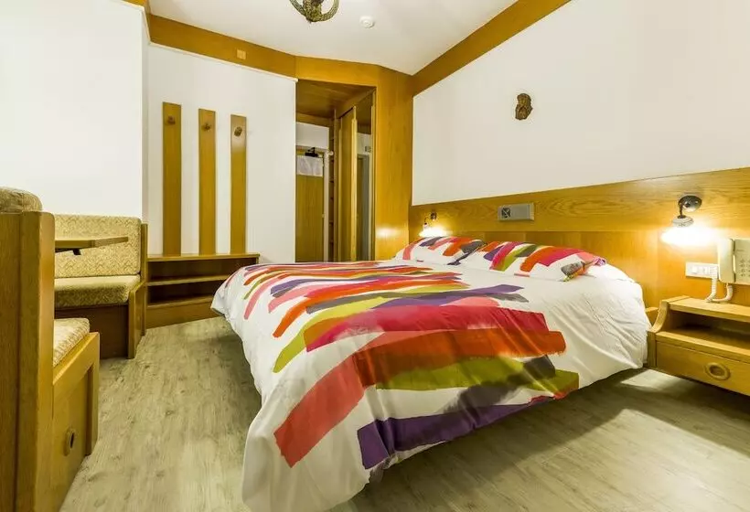 اتاق اکونومی, Chalet Pineta Relax Location