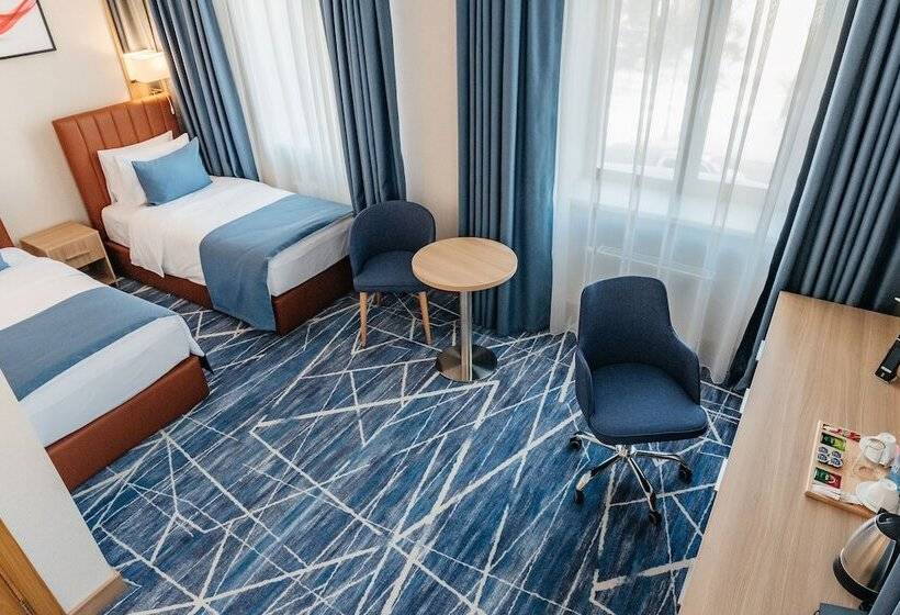 اتاق استاندارد, Ramada By Wyndham Astana