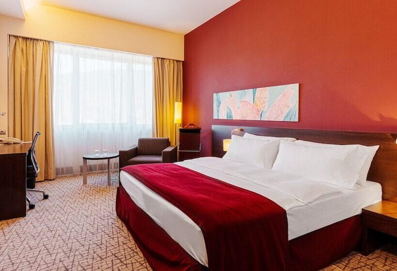 غرفة قياسية سرير مزدوج, Holiday Inn Zilina, An Ihg