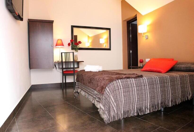 Номер Стандарт с Гидромассажем, Hostal Real