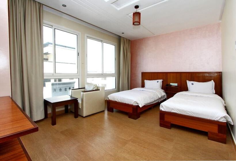 اتاق استاندارد, La Perla