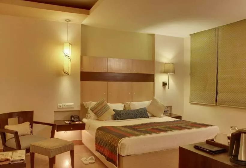 デラックスルーム, Justa Hyderabad