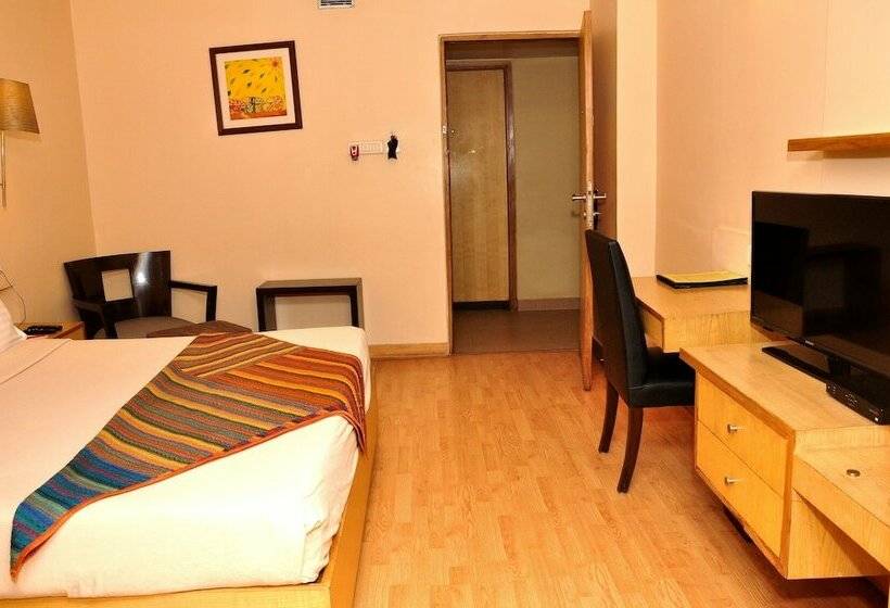 豪华房间, Justa Hyderabad