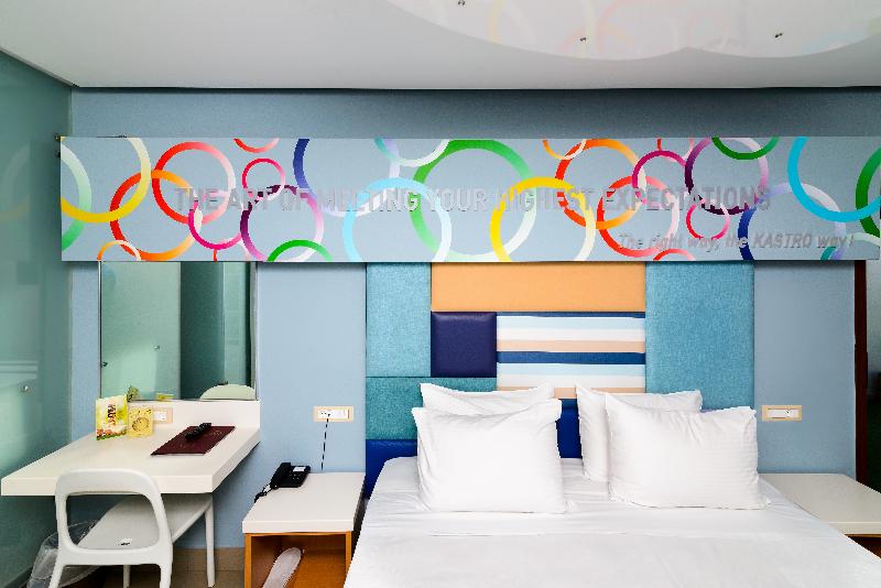 חדר סטנדרט, Kastro