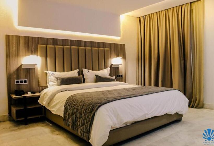 اتاق استاندارد یک نفره, La Perla