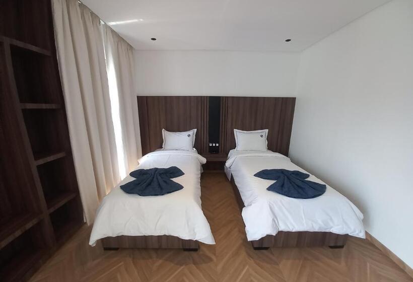 Номер Стандарт, La Perla