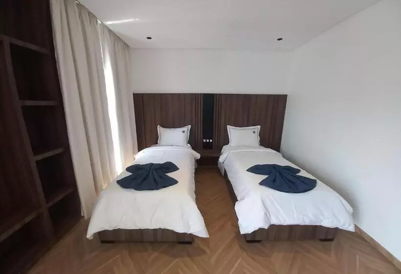 اتاق استاندارد, La Perla