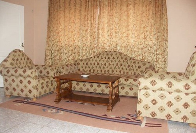 سوییت, Medina