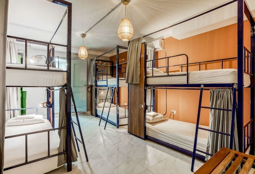 ルームシェアのワンベッド, Socialtel Cartagena   Formerly Selina Cartagena