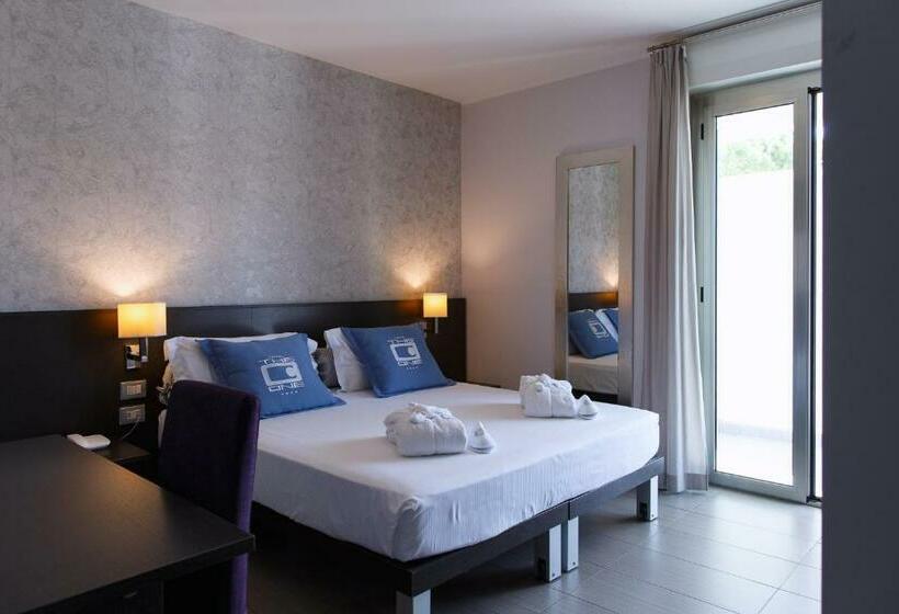 Номер Стандарт, The One Hotel   Designed For Adults   Pet Lovers