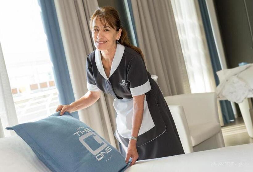 バルコニー付スイート, The One Hotel Designed For Adults Pet Lovers