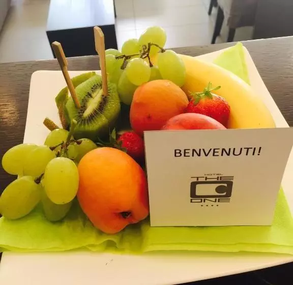سوئیت با بالکن, The One Hotel   Designed For Adults   Pet Lovers