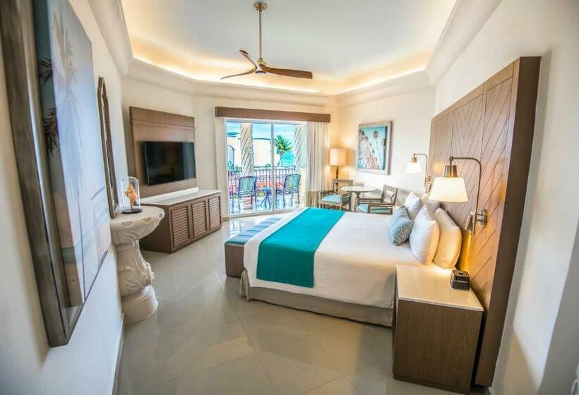 Junior Suite Kingsize Bett, Wyndham Alltra Playa Del Carmen Adults Only All Inclusive