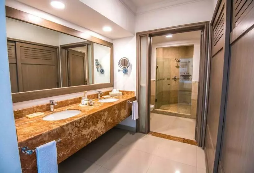 キングサイズベッドのスイートルーム, Wyndham Alltra Playa del Carmen - Adults Only - All Inclusive