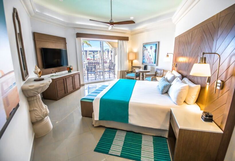 Junior Suite mit Meerblick, Wyndham Alltra Playa Del Carmen Adults Only All Inclusive