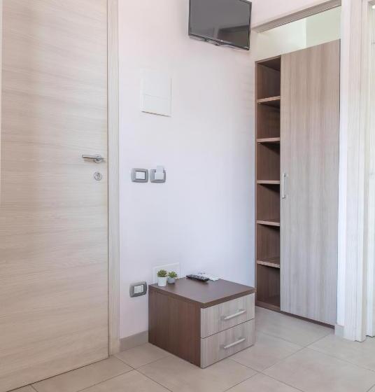 اتاق استاندارد یک نفره, B&b Opuntia