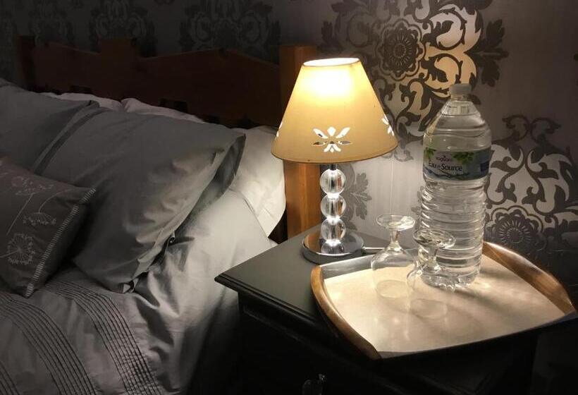 디럭스 룸 킹사이즈 침대, La Grande Maison Seglien