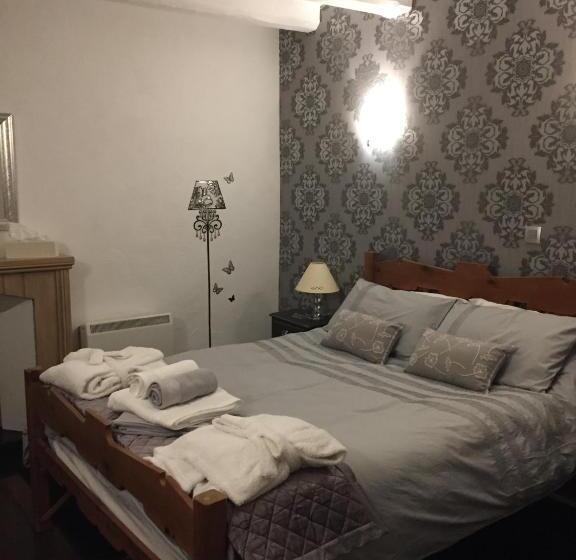 디럭스 룸 킹사이즈 침대, La Grande Maison Seglien