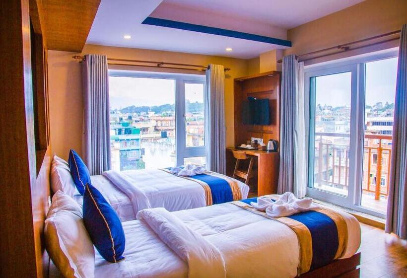 اتاق لوکس با بالکن, Himalayan Suite