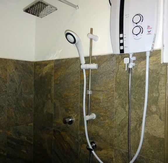 غرفة ديلوكس ثلاثية, Kadulla Resort