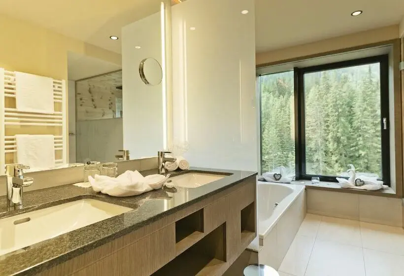 景色の見えるスイートルーム, Gradonna Mountain Resort Chalets &