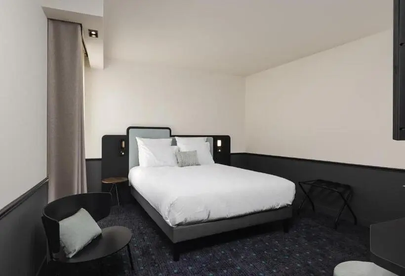آپارتمان یک خوابه با دری مشترک که هال را جدا می کند., Mercure Bordeaux Centre Gare Atlantic