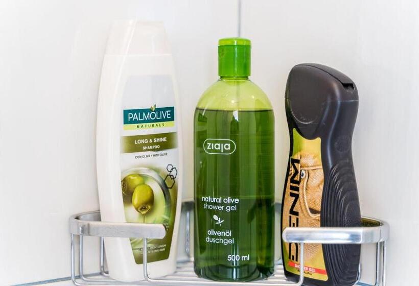 غرفة قياسية, Rooms Katja & Lara