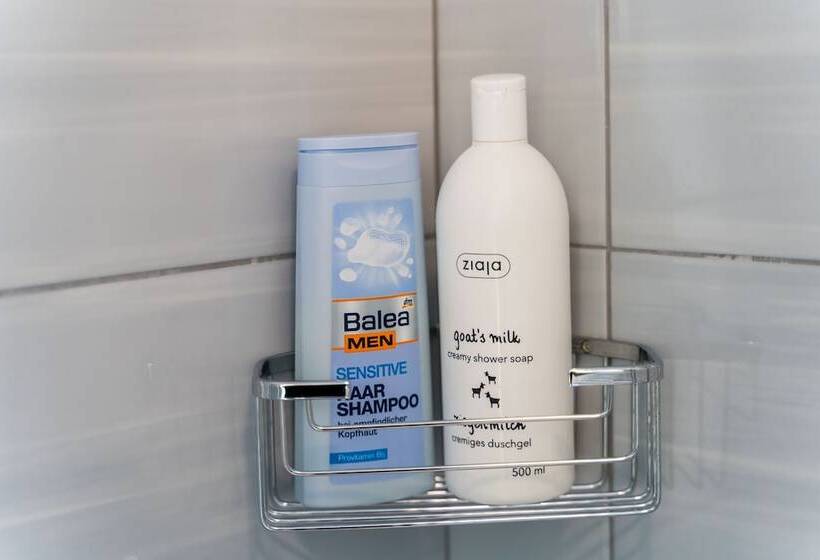 غرفة قياسية, Rooms Katja & Lara