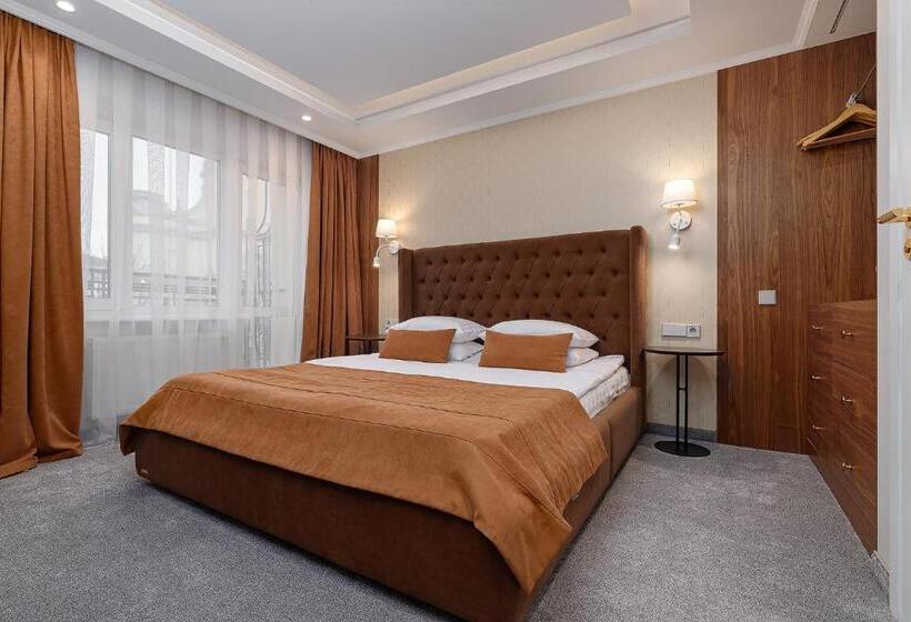 سوییت, Eurohotel