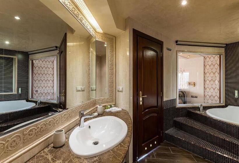 سوییت سوپریور, Eurohotel