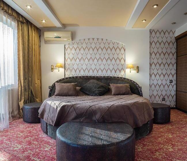 جناح سوبيريور, Eurohotel