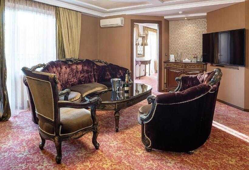 سوییت سوپریور, Eurohotel