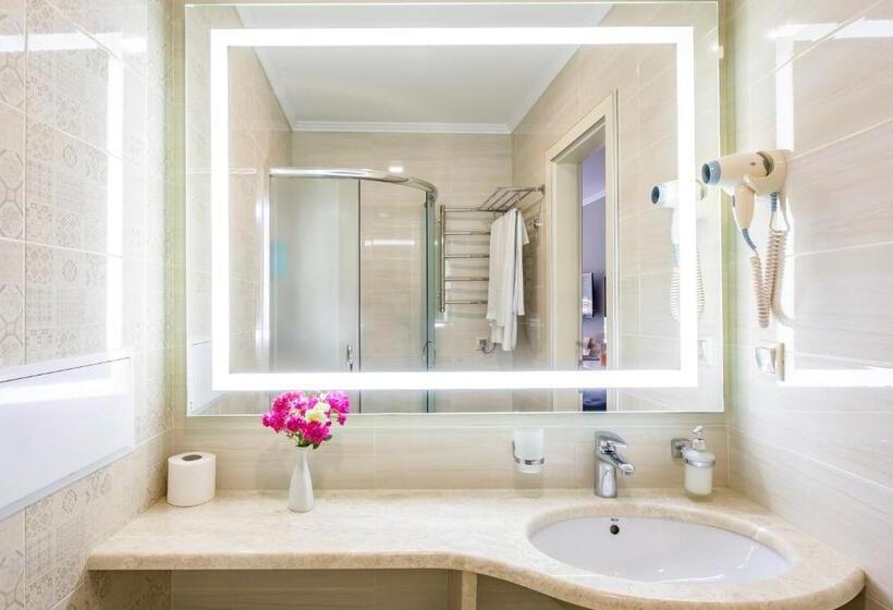 غرفة قياسية فردية, Eurohotel