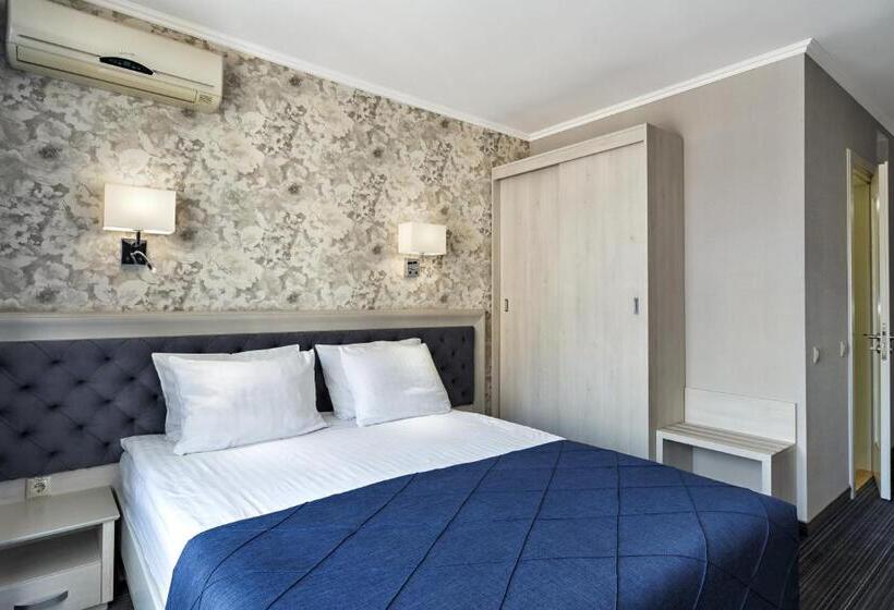 غرفة قياسية, Eurohotel