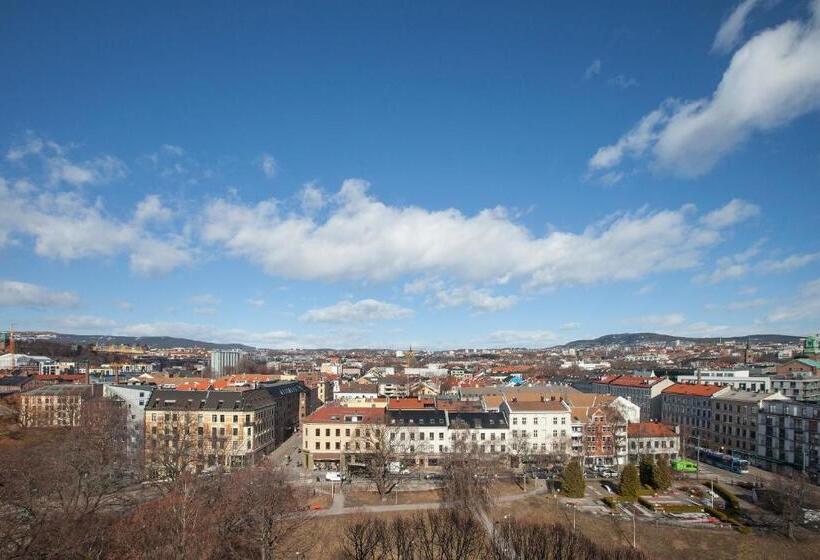 اتاق لوکس, Anker