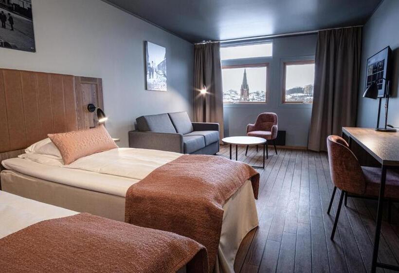 اتاق خانوادگی, Anker