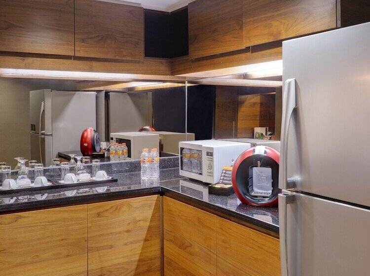 프레지덴셜 스위트, Aryaduta Medan