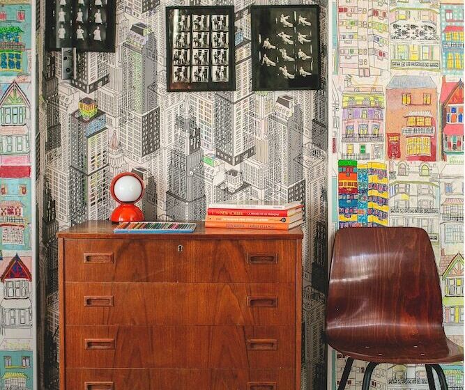 سوییت جونیور, Hôtel Crayon