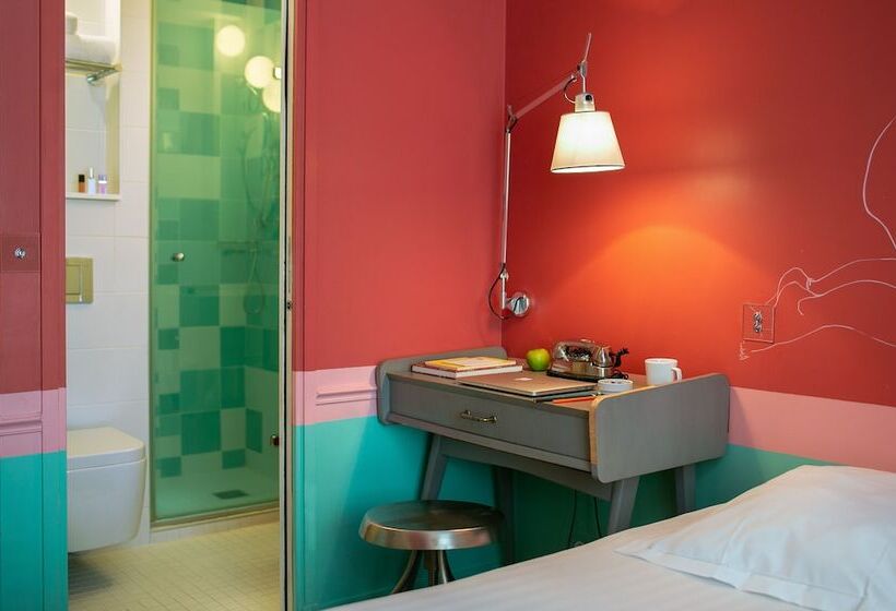 اتاق عادی, Hôtel Crayon