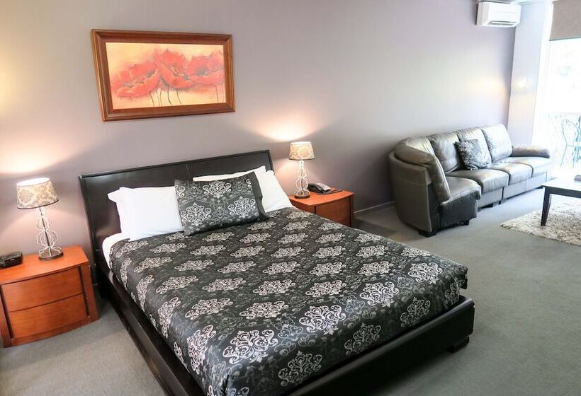 标准间, The Lyndoch Motel