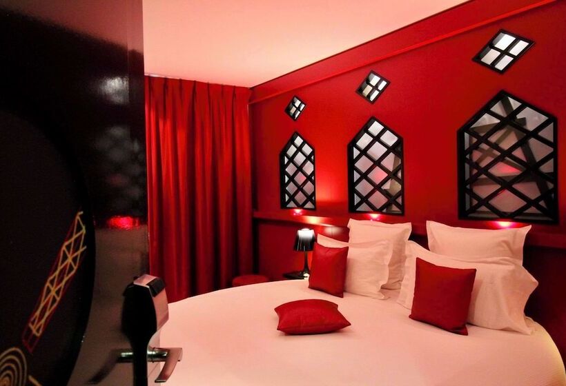 Chambre Standard, Secret De Paris   Hotel & Spa