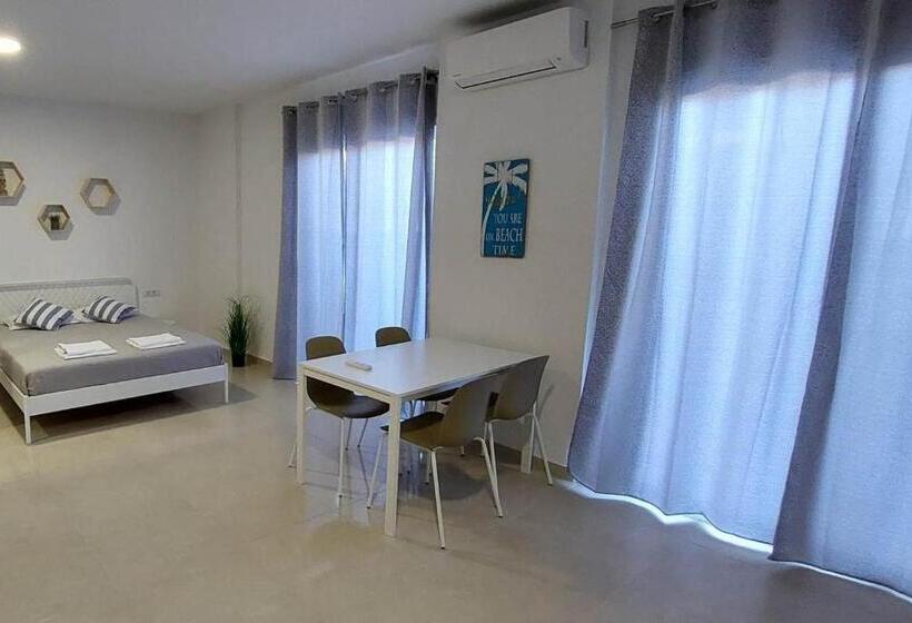 テラス付き１ベッドルームアパートメント, Telhinis Hotel & Apartments