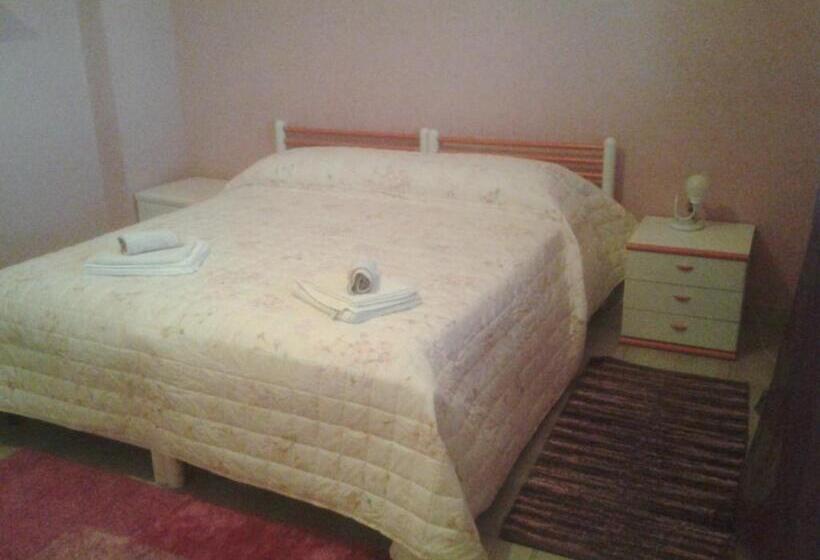 四人标准间, B&b La Dolce Siesta