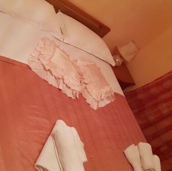 标准三人间, B&b La Dolce Siesta