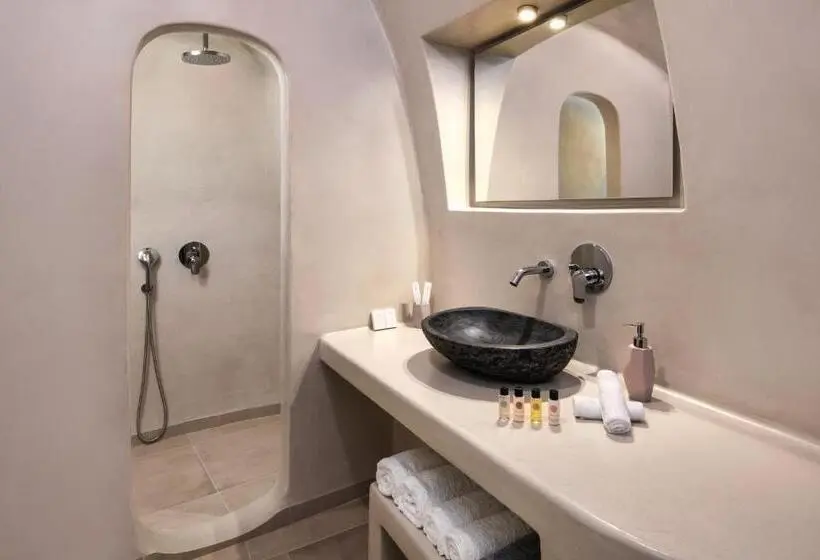 سوئیت جونیور با استخر, Hill Suites