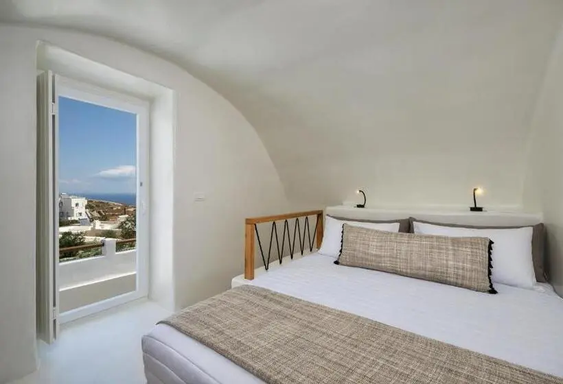سوئیت جونیور با تراس, Hill Suites