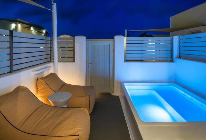 Suite with Hot Tub, Hill Suites